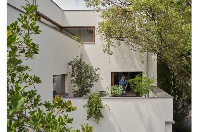 Six Months Later, Kinnara’s “Four-Month Villa” Remains an Empty Shell